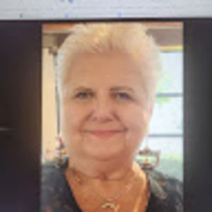Meet your Posher, Linda